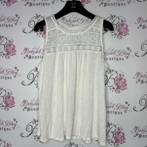 Adiva tank top crochet knit neckline lace trim white cream boho feminine shirt